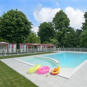 3* Kamp alanı Serenissima
